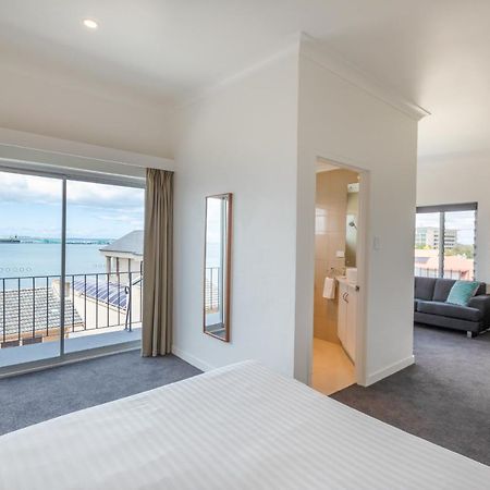 Bay 10 - Suites And Apartments Port Lincoln Exterior photo